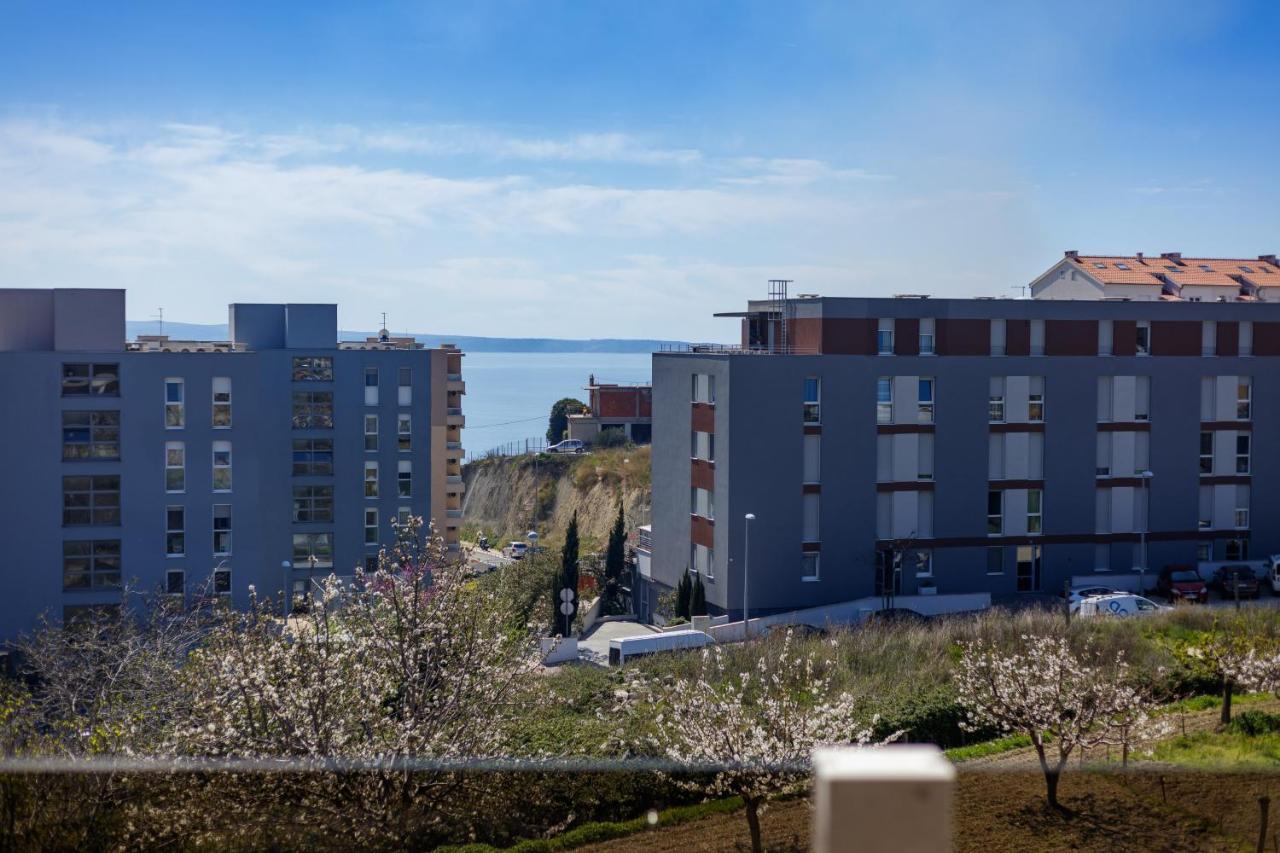 Sunny Garden Adria Lägenhet Split Exteriör bild