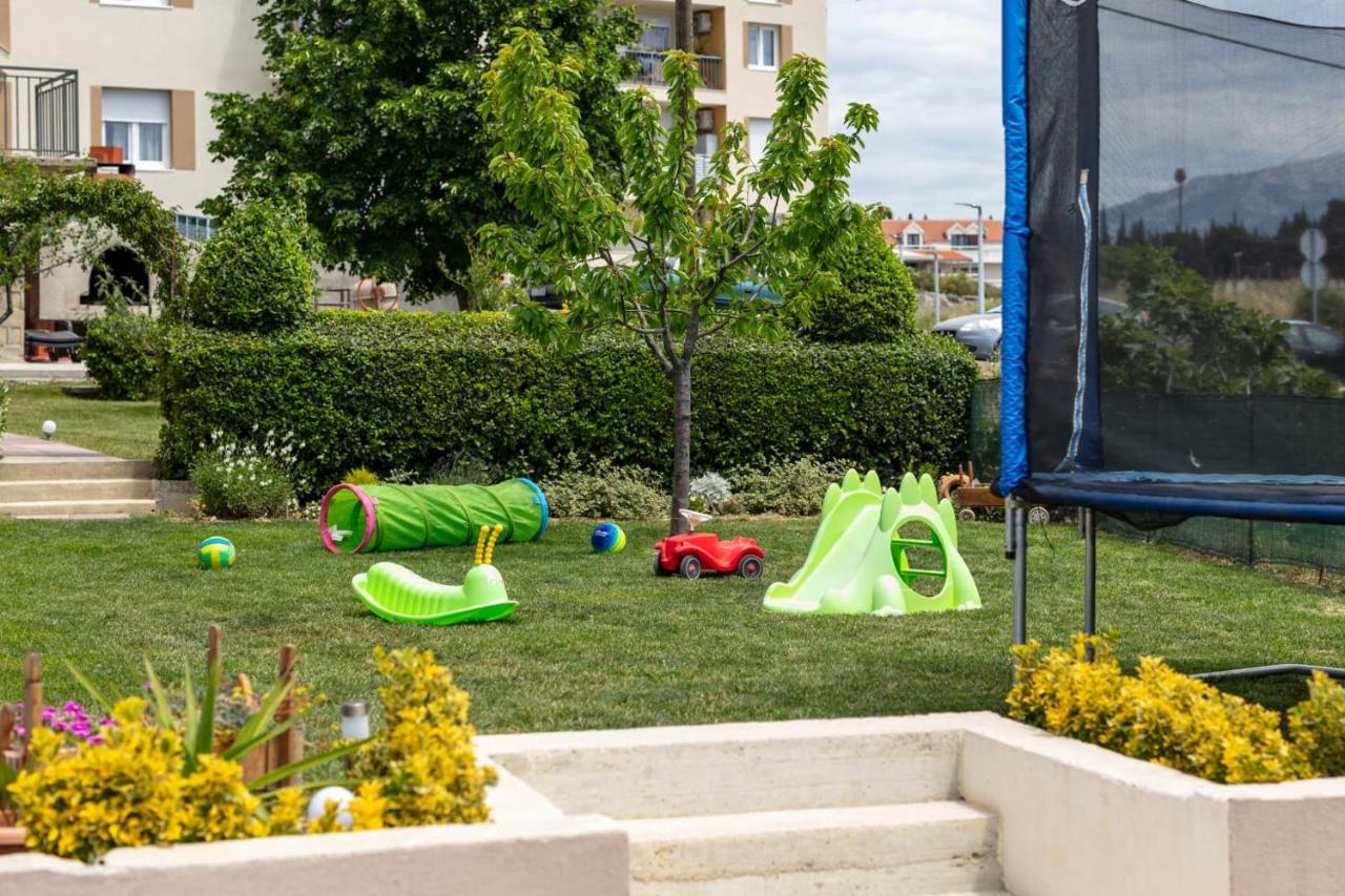 Sunny Garden Adria Lägenhet Split Exteriör bild